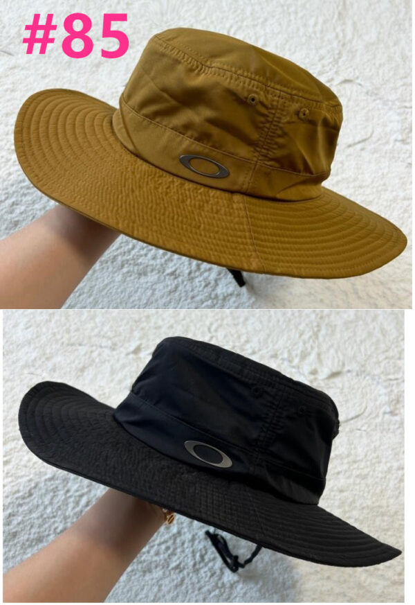 OAKLEY 35